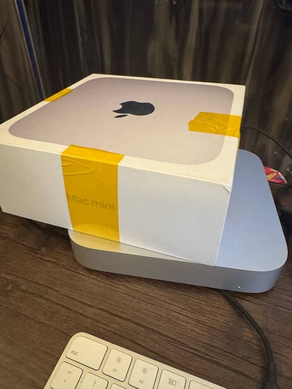 Mac Mini M1 4