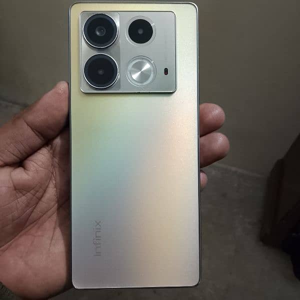 Infinix note 40 5