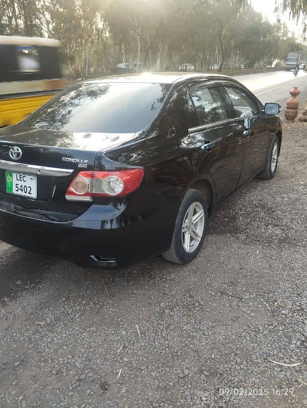 Toyota Corolla XLI 2013 13