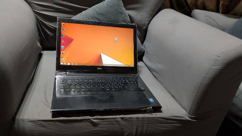 DELL laptop are new 3