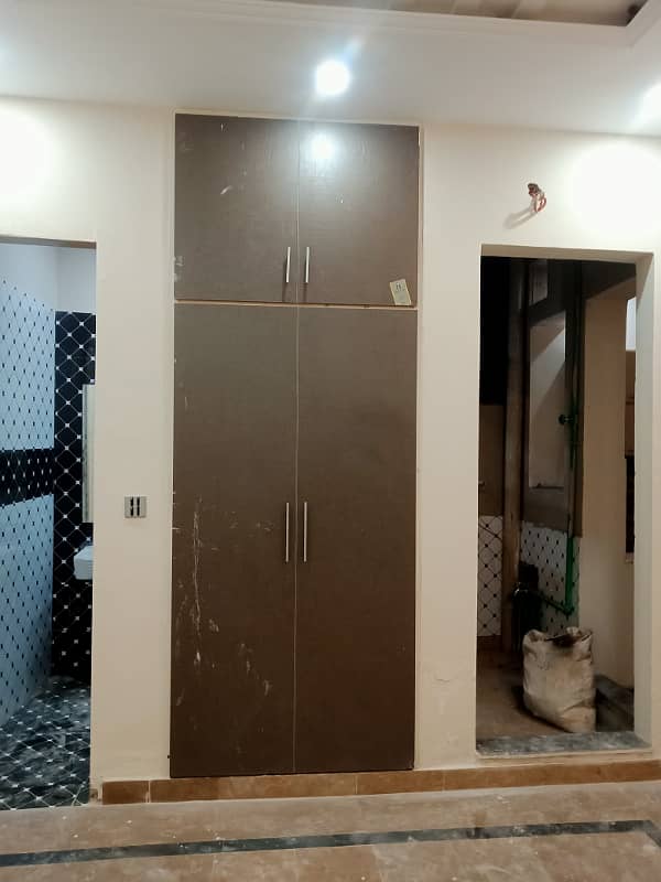 3.5 marla 1 bed new lower portion for rent in psic society near lums dha lhr 3