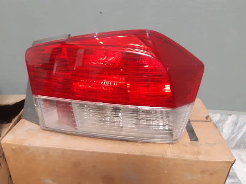 Honda city 2014 Ganuine back lights and front grill 3