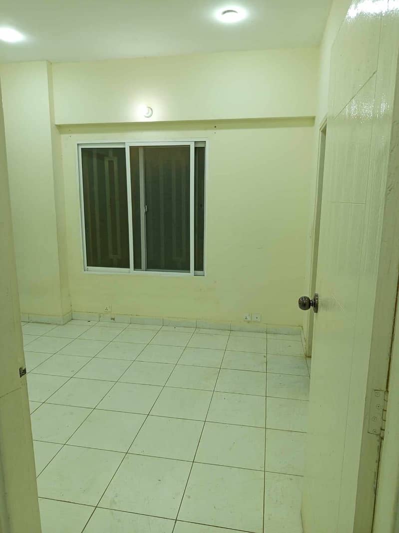 Flat For Sale Gohar Complex 3