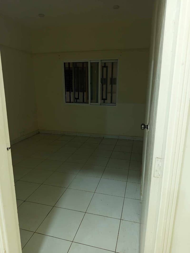 Flat For Sale Gohar Complex 7