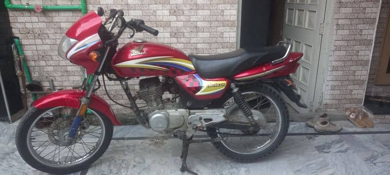 Honda Deluxe 125 With Original Book Only 4