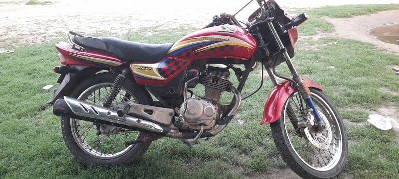 Honda Deluxe 125 With Original Book Only 8