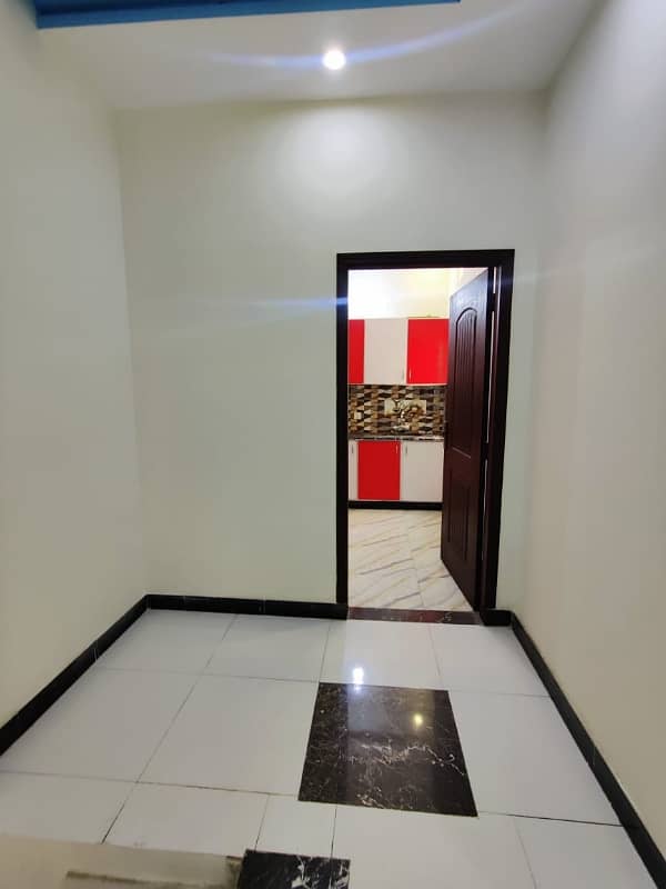 4 Marla double story tile floor house urgent for sale with Gas 18