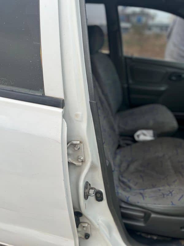 Suzuki Alto 2004 *(0300-5206365)* 10