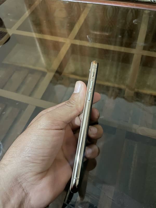 iPhone XS 64GB factory unlock 4