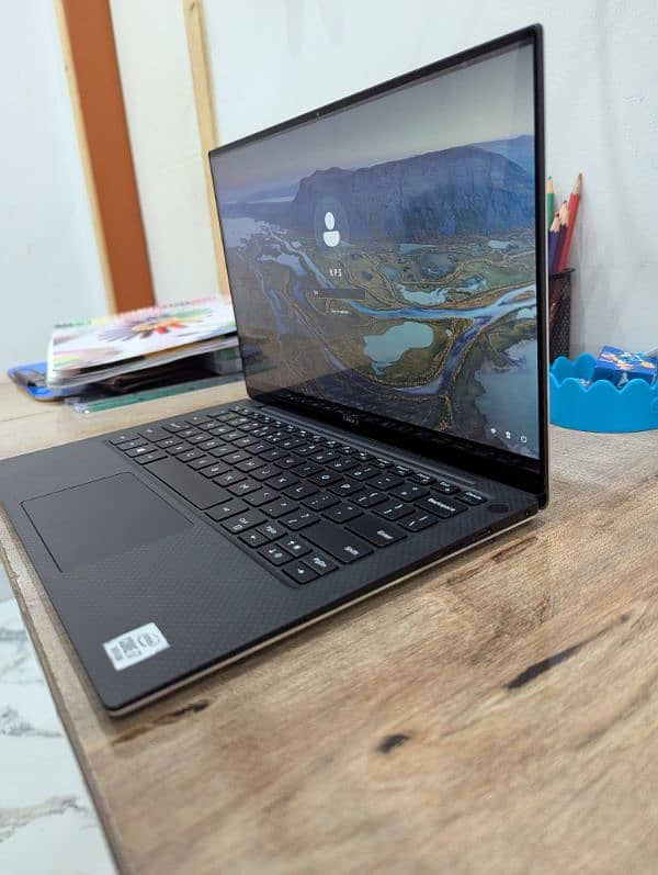 Dell XPS i7 10th gen 4k UHD Display 2