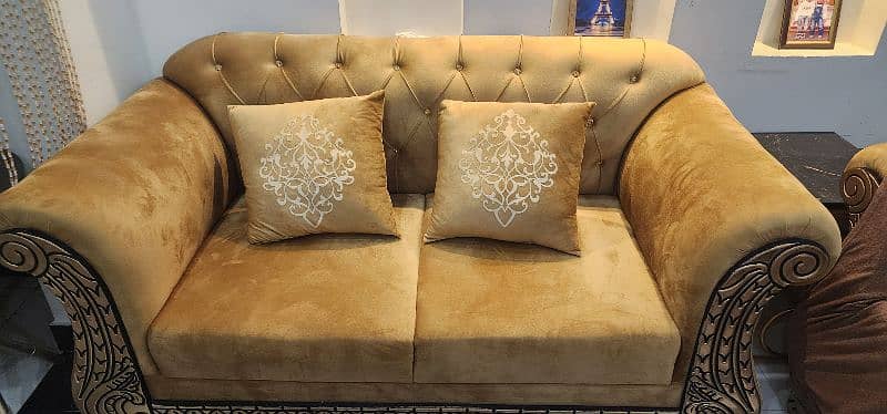 13 seater sofa for sale condition new 6