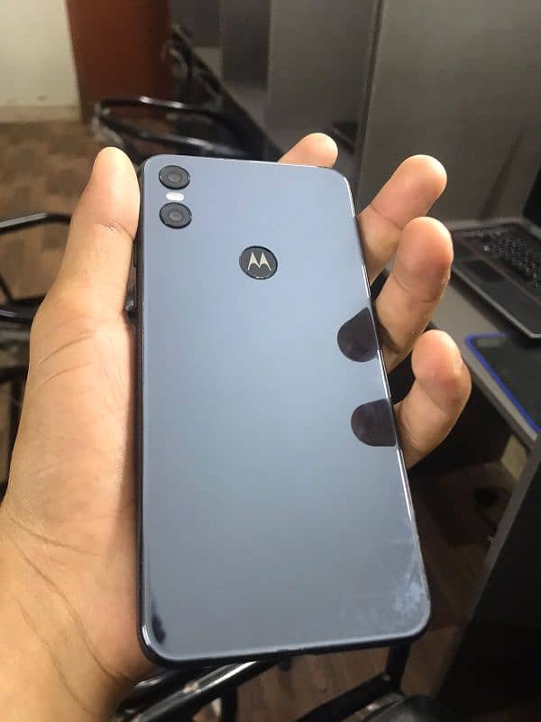 Motorola P30 Play PTA approved only kit 4/64 1