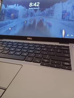 DELL latitude 5300 Core i5 8th gen