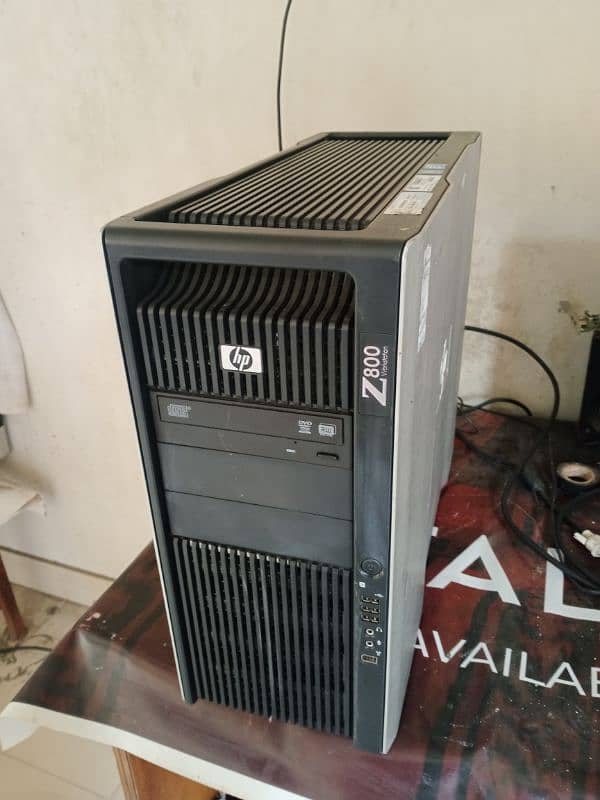 HP Z800 Double Hexa Core 16GB Ram 0