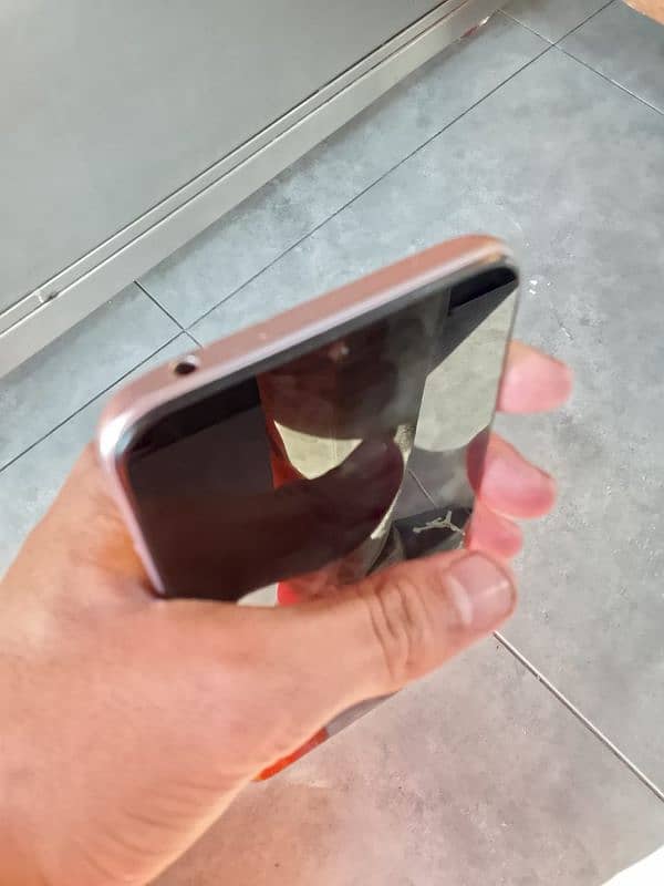 Redmi 9c 4+4:128 gb 10 by 10 condition 2