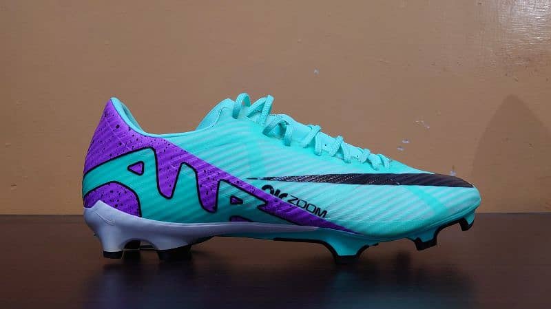 Nike Mercurial Vapor 15 Academy Euro 44, UK 9 0