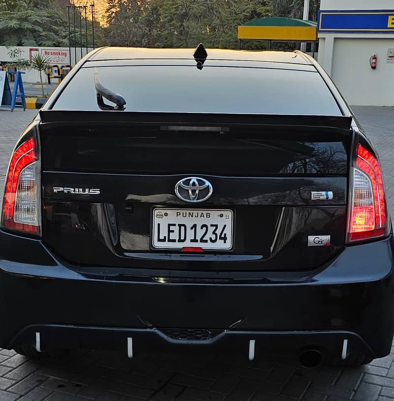 Toyota Prius GS 2015  Modal SPECIAL EDITION Import from Japan 10