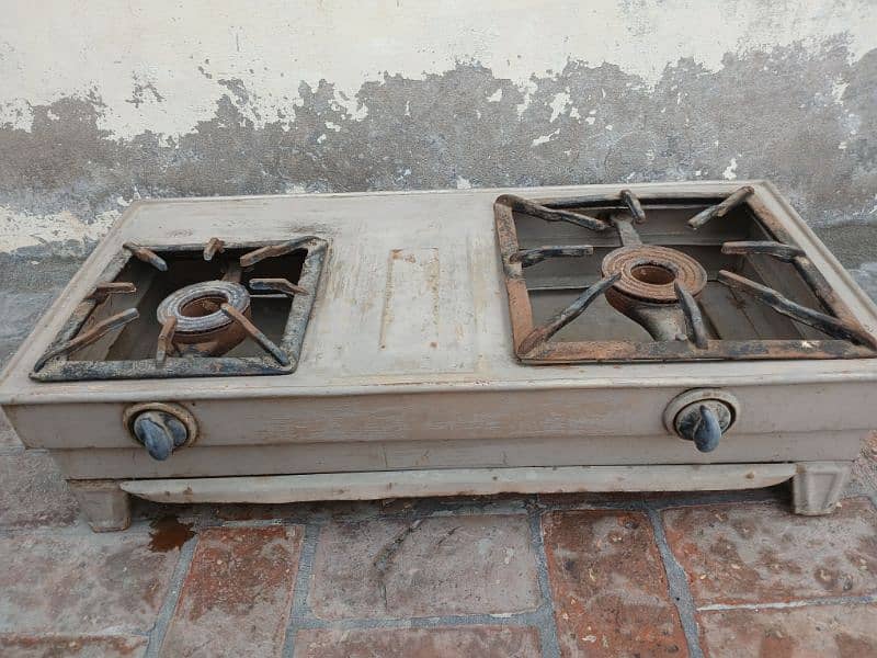 Stove with tray 3