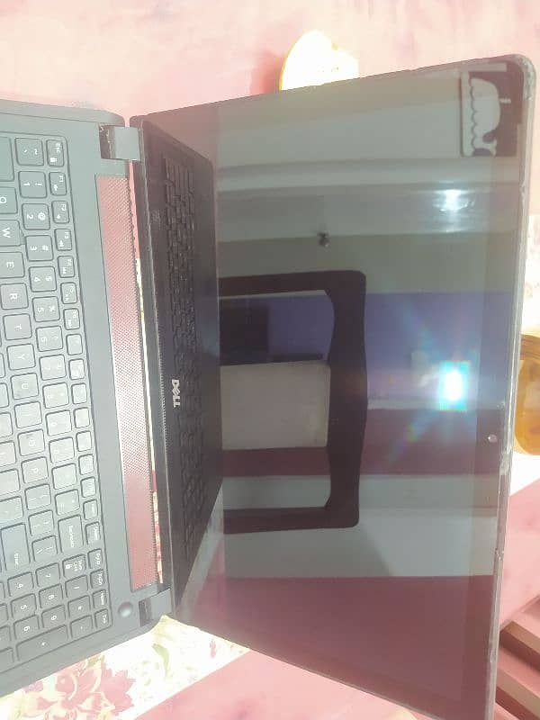 dell Inspiron i7 1