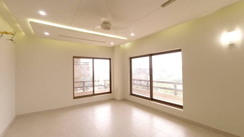 4 Bedrooms Duplex Apartment For Sale In Zarkon Heights G-15 Islamabad 16