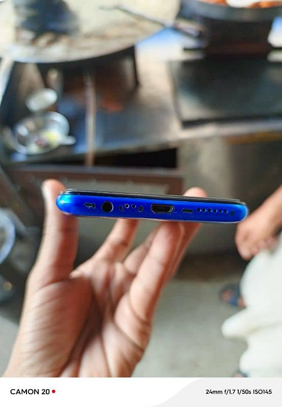 realme 5 box charger Sath ha 4/64 3