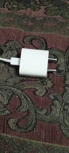 i phone Charger  Type C & ios Cable mil jaye Gi sath exchange possible