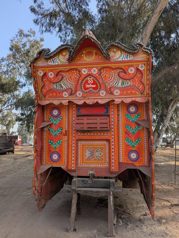 Dumper Body 10 wheelers For sale 1