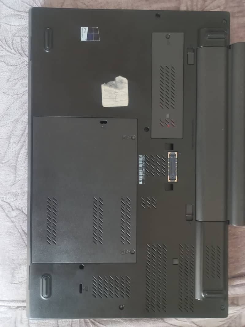 FOR SALE: Lenovo Thinkpad Workstation W541   Core i7 4th Gen Laptop – 9