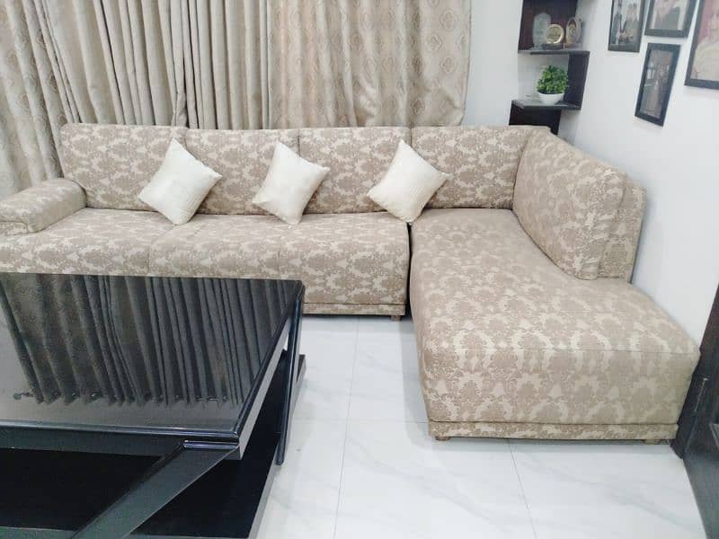 sofa sets exilent condition 3