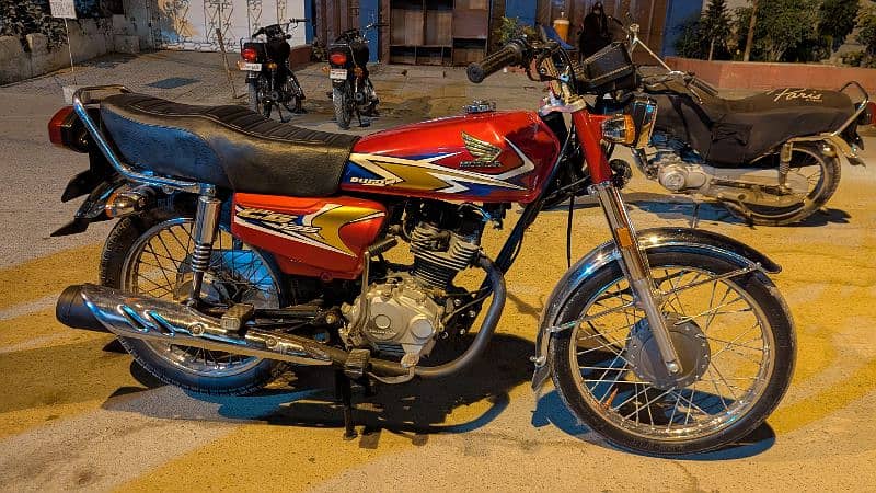 Honda CG125 2020 Karachi numbr 3