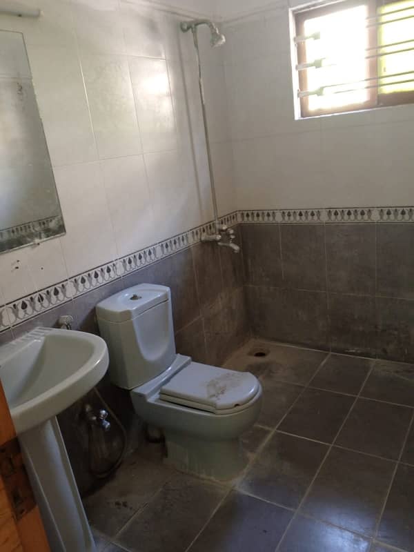 14 Marla Double Storey House For Sale 42