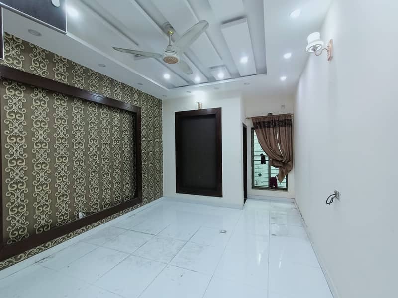 13 Marla Like Brand New House Available For Sale In Johar Town Prime Location 8