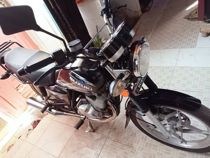 Suzuki gs150se model 2020 4