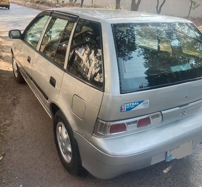 Suzuki Cultus VXR 2011 3