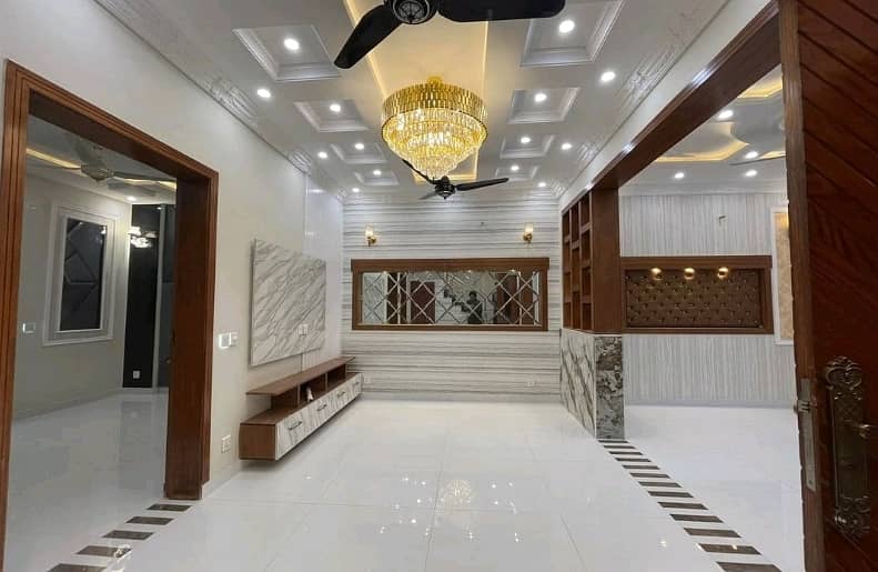 A Stunning House Is Up For Grabs In Bahria Town - Sector C Lahore 2