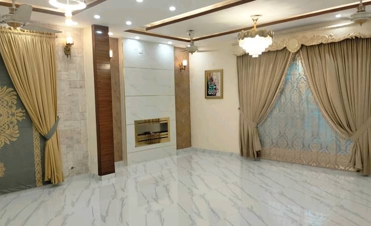 House For rent Is Readily Available In Prime Location Of Bahria Town - Sector C 7