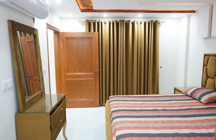 Get An Attractive Flat In Lahore Under Rs. 55000 8