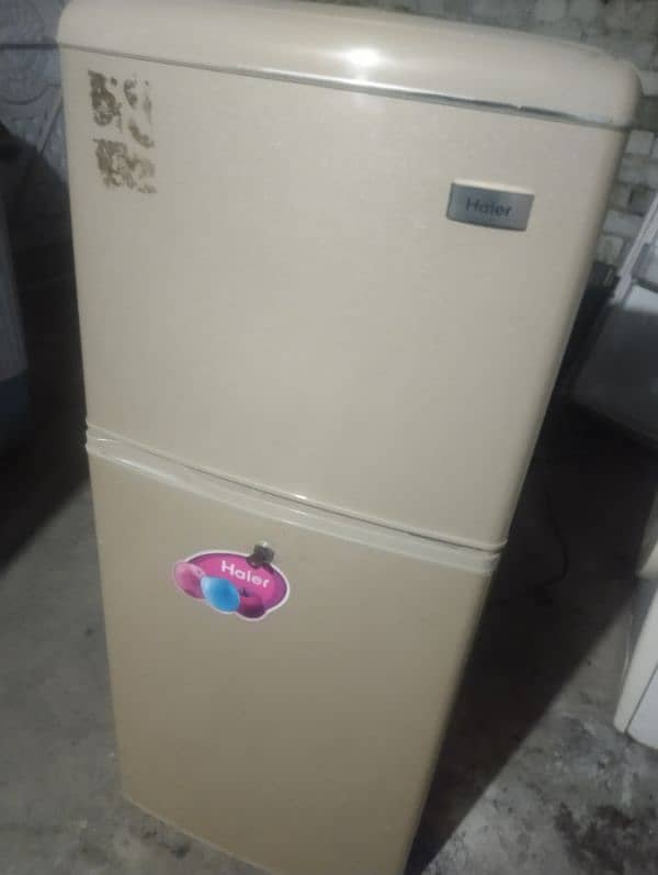 Haier fridge for sale 0