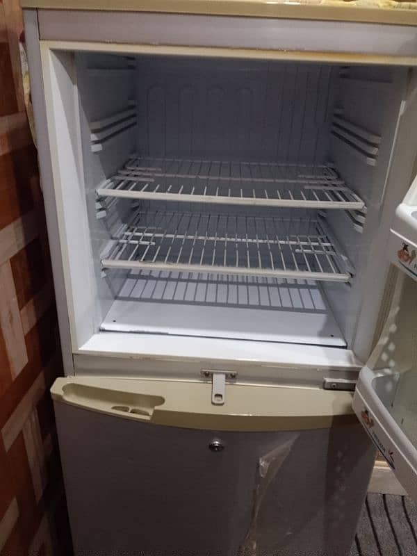 fridge 03052250100 6