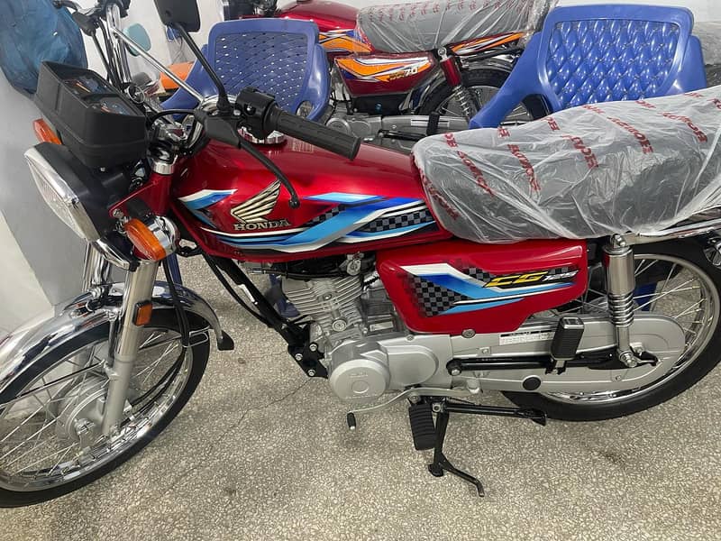 Honda CG125 2024 1