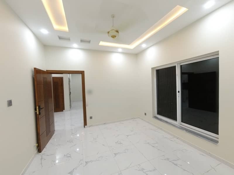 5 Marla House For sale In Rs. 22500000 Only 7