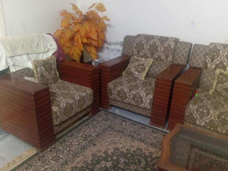 wooden box sofa 3