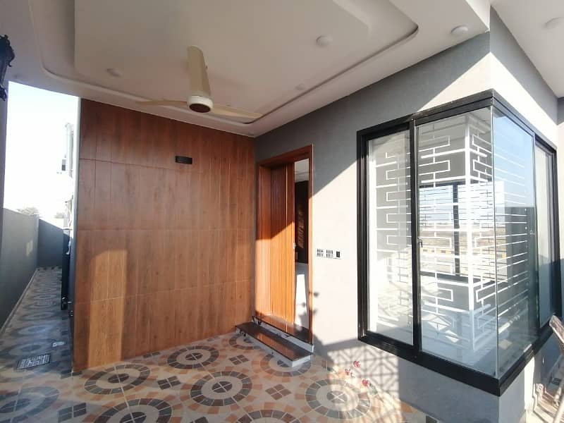 Corner 5 Marla House Is Available For Sale In Stunning DHA Sector C - Block 1 3