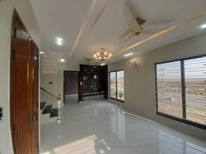 Corner 5 Marla House Is Available For Sale In Stunning DHA Sector C - Block 1 16