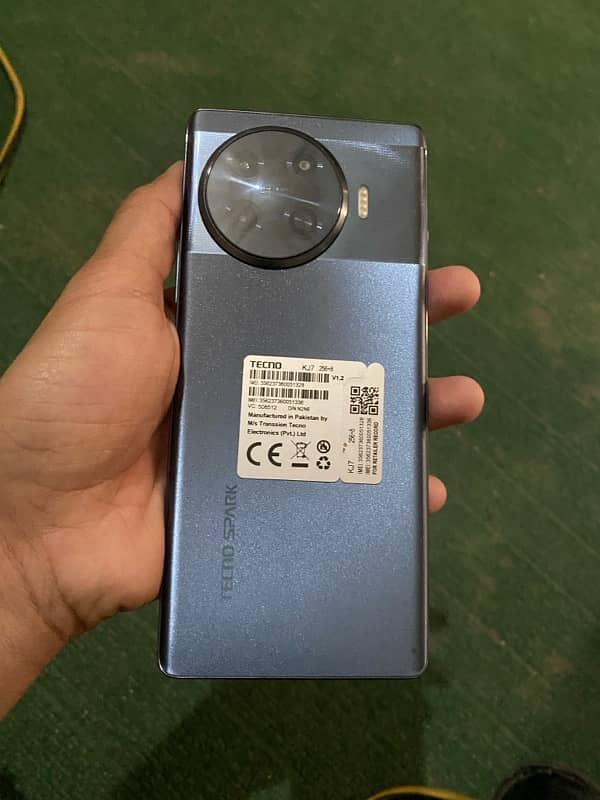 Tecno Spark 20 Pro Plus 2