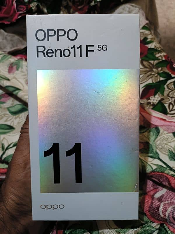 Oppo Reno 11f 5G - complete box 10/10 6