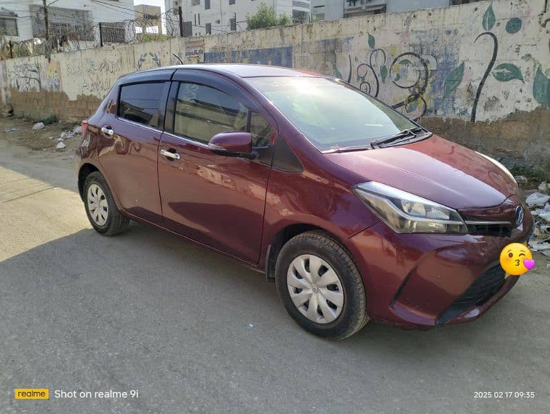 Toyota Vitz 2014 3