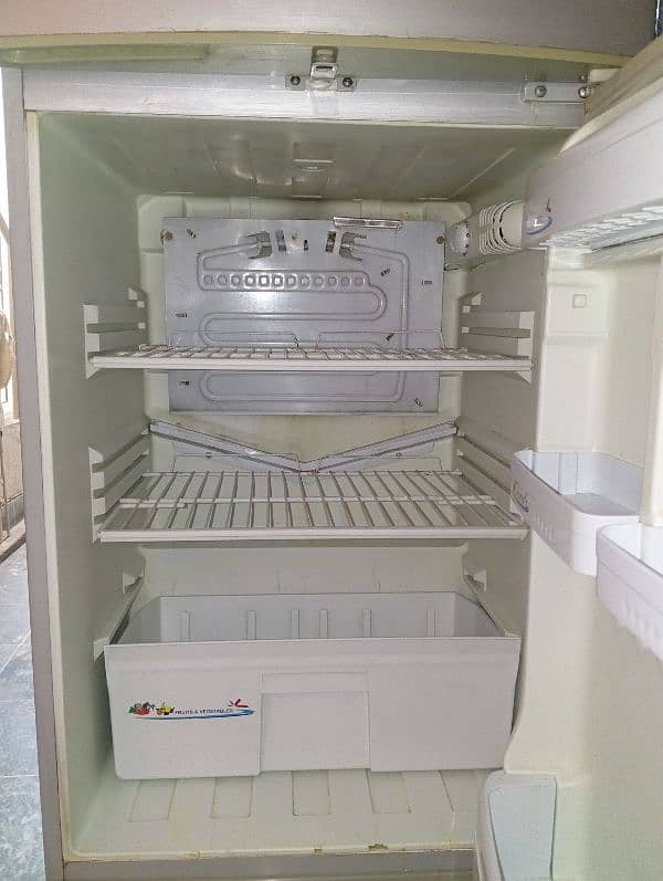 2300 JF PEL REFRIGERATOR 6