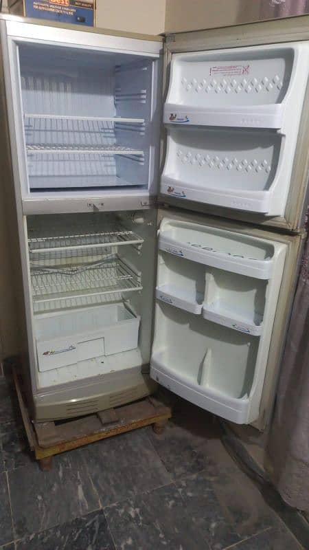 2300 JF PEL REFRIGERATOR 7