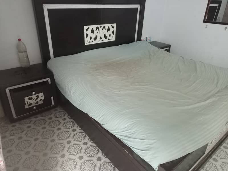 Bed for sale with mattress 2